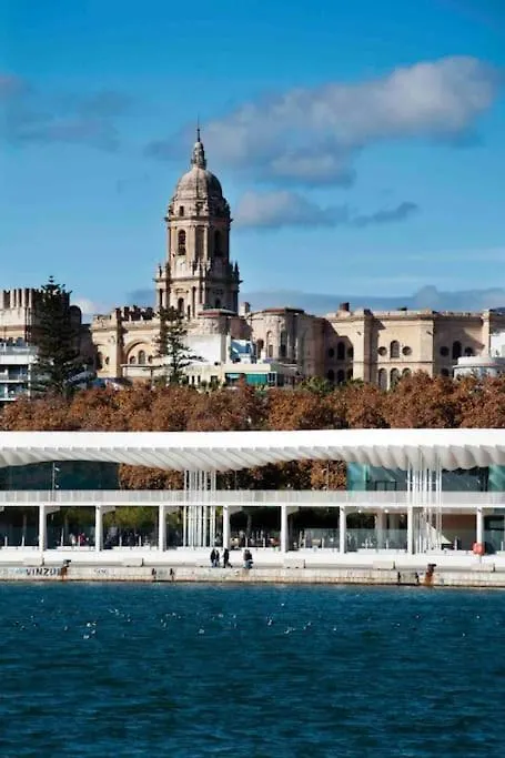 Apartmán New Luxurious Studio With Patio/Center Màlaga